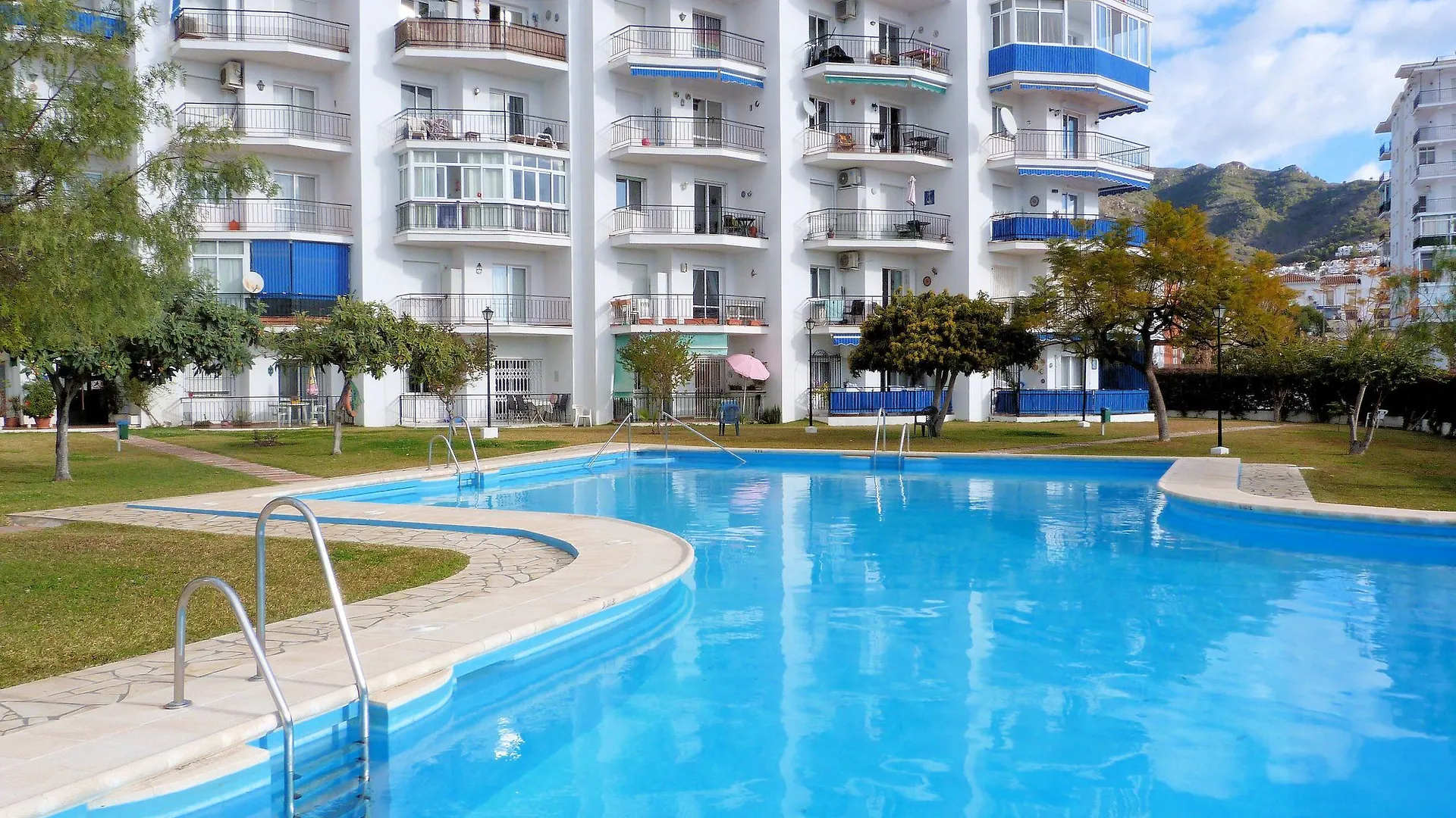 Almijara Nerja Lägenhet